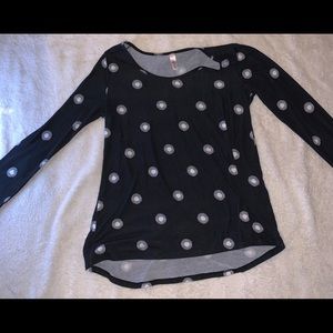 LuLaRoe Lynnae long sleeve shirt